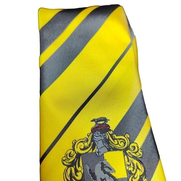 Harry Potter License Hufflepuff Tie - Picture 4 of 6